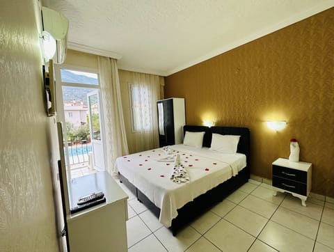 Room, 1 Double or 2 Twin Beds, Balcony | Free WiFi