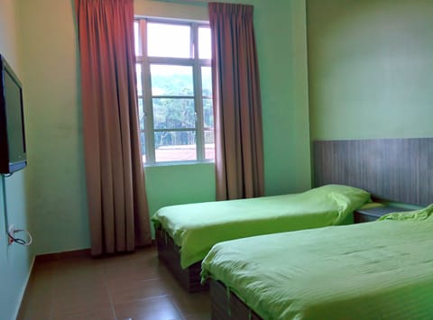 Standard Double or Twin Room | Desk, rollaway beds, free WiFi