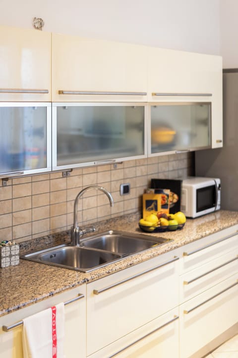 Shared fridge, microwave