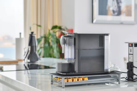 Signature Apartment, 3 Bedrooms, Balcony, Sea Facing | Private kitchen | Full-size fridge, microwave, oven, stovetop