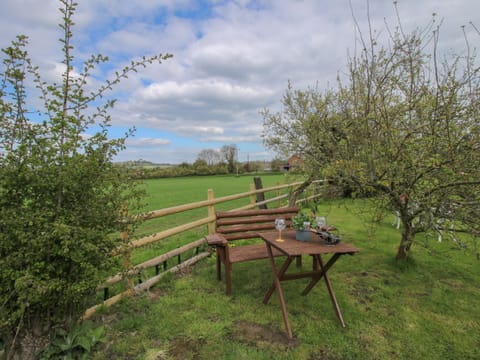 Cottage | Property grounds