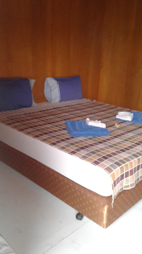 Double Room | Rollaway beds, free WiFi
