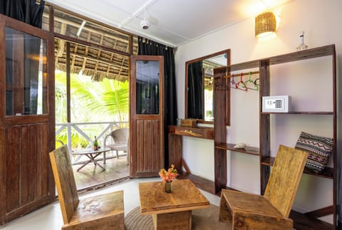 Superior Double Room (Bungalow Upstairs) | In-room safe, individually decorated, blackout drapes, free WiFi