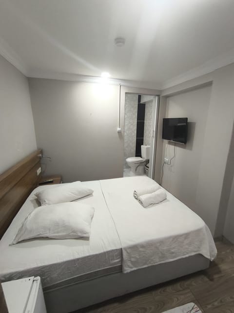 Soundproofing, bed sheets