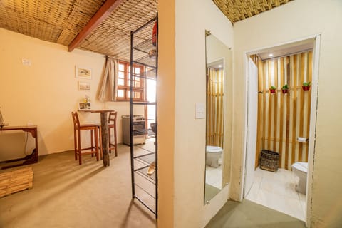 Classic Loft | Bathroom | Shower, rainfall showerhead, towels