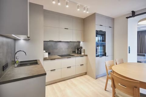 Premium Apartment | Private kitchen | Electric kettle