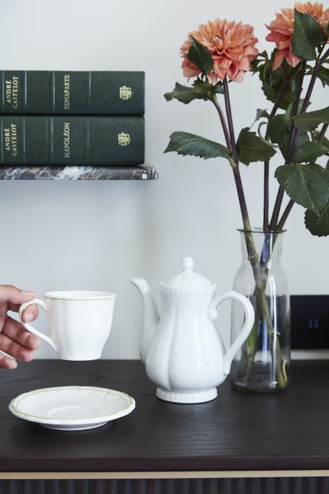 Chambre Classique Avec Acces Spa | Premium bedding, soundproofing, free WiFi, bed sheets