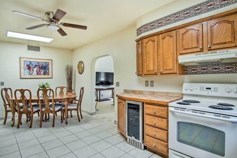 House (3 Bedrooms) | Private kitchen | Microwave, oven, stovetop, dishwasher