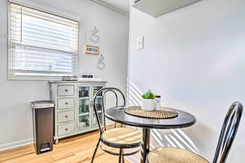 Cottage (2 Bedrooms) | Interior