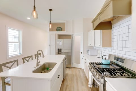 Cottage (2 Bedrooms) | Interior