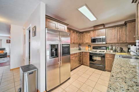 House (4 Bedrooms) | Private kitchen | Microwave, oven, stovetop, dishwasher