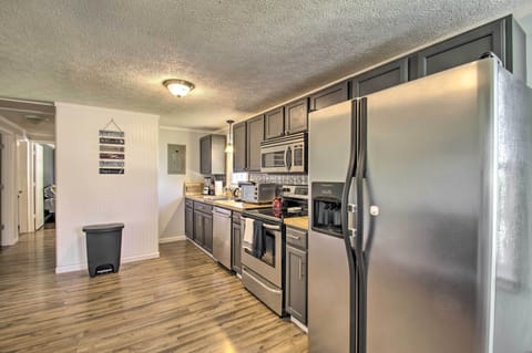 House (2 Bedrooms) | Private kitchen | Microwave, oven, stovetop, dishwasher