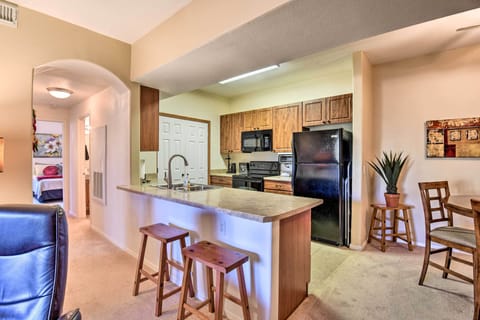 Apartment (3 Bedrooms) | Private kitchen | Microwave, oven, stovetop, dishwasher