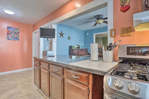 House (3 Bedrooms) | Private kitchen | Microwave, oven, stovetop, dishwasher