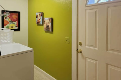 Cottage (2 Bedrooms) | Interior