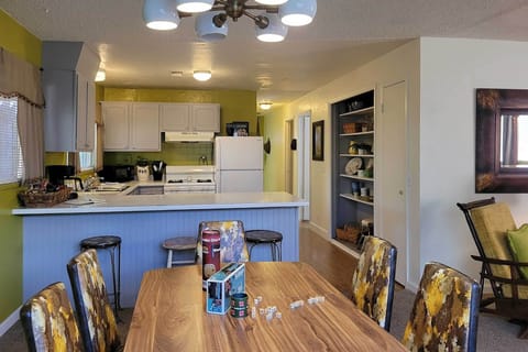 Cottage (2 Bedrooms) | Interior