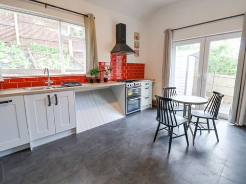 Fridge, dishwasher, electric kettle, toaster