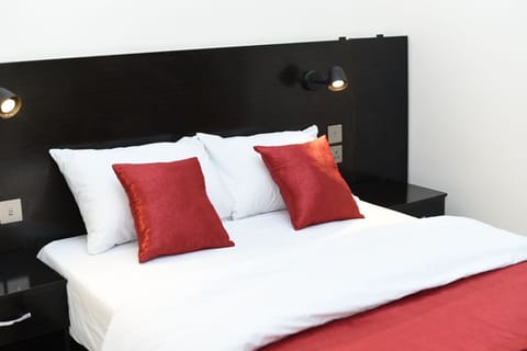 Classic Room | Egyptian cotton sheets, premium bedding, down comforters