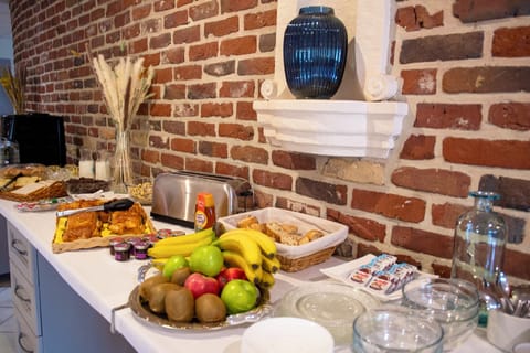 Daily buffet breakfast (EUR 15 per person)