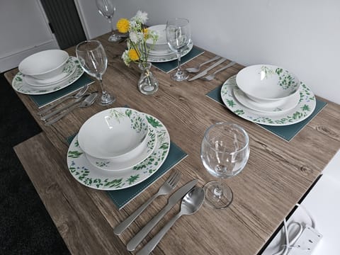 Apartment | Dining