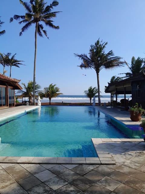 Outdoor pool, pool umbrellas, sun loungers