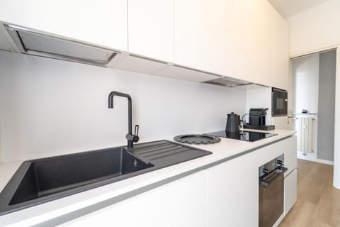 Apartment | Private kitchen | Stovetop