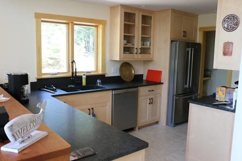 House, Multiple Beds, Ocean View | Private kitchen | Fridge, microwave, dishwasher, coffee/tea maker