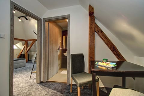 Exclusive Studio Suite | In-room safe, soundproofing, free WiFi