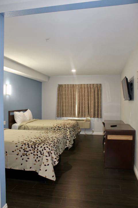 Double Room | Free WiFi