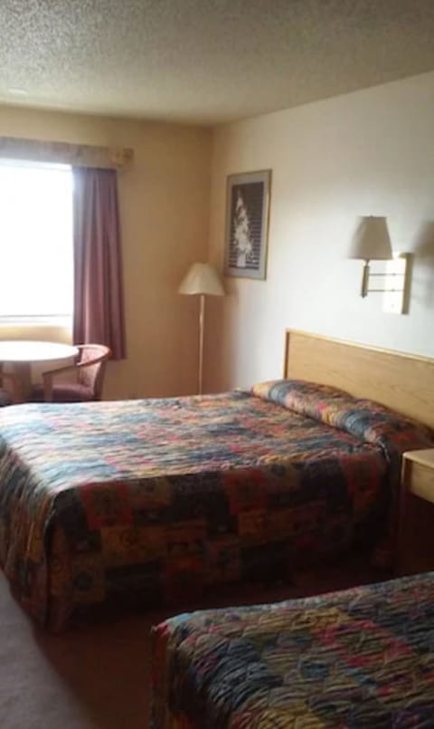 Desk, iron/ironing board, free WiFi, bed sheets