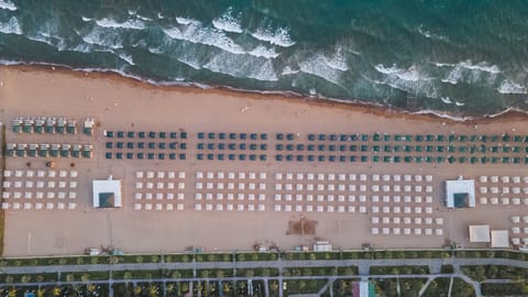 Private beach, beach cabanas, sun loungers, beach umbrellas