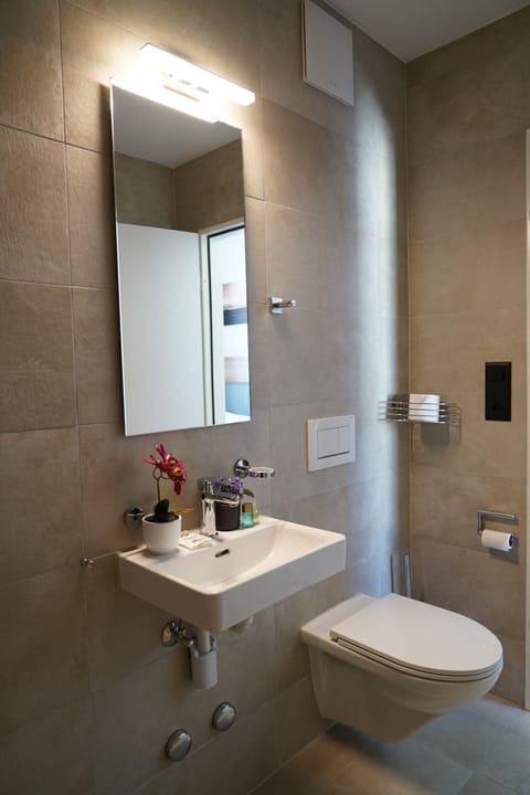 Eco-friendly toiletries