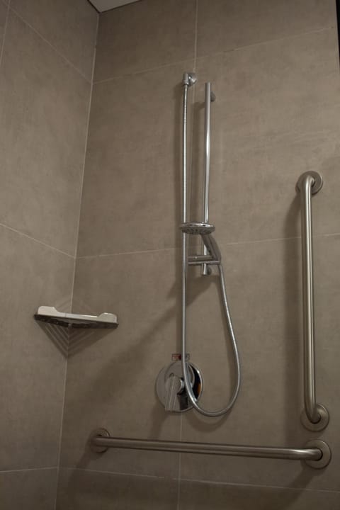 Superior Room | Bathroom | Shower, rainfall showerhead, towels, toilet paper