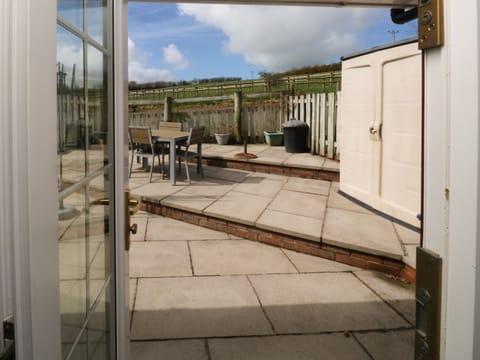 Cottage | Property grounds