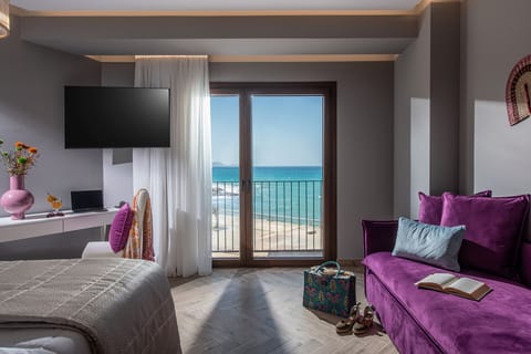 In-room safe, blackout drapes, soundproofing, iron/ironing board