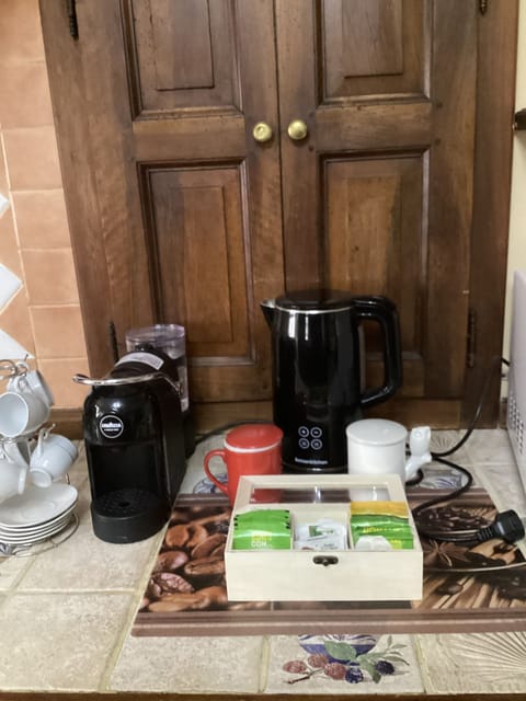 House, 2 Bedrooms, Smoking, Balcony | Private kitchen