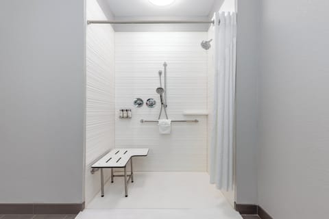 Desk, laptop workspace, blackout drapes, free cribs/infant beds