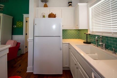 Cottage, Multiple Beds, Balcony, Beach View | Private kitchen | Fridge, microwave, oven, stovetop