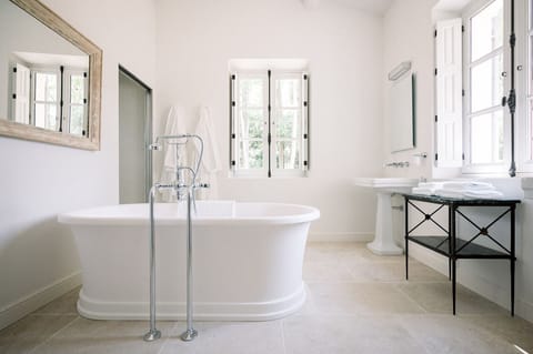 Deluxe Villa | Bathroom | Designer toiletries, hair dryer, bathrobes, slippers