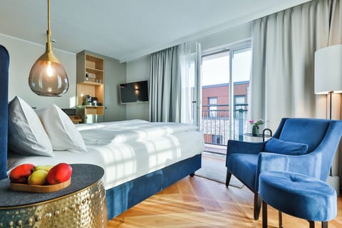 Double Room Large Penthouse | Premium bedding, down comforters, minibar, in-room safe