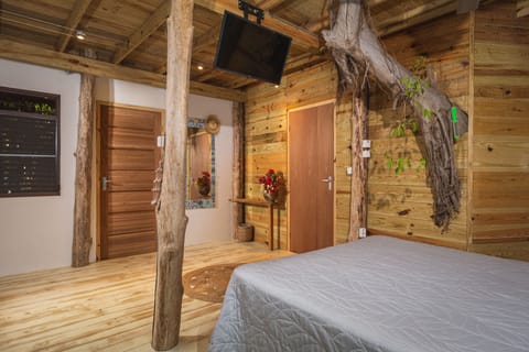 Romantic Tree House | Minibar, in-room safe, individually decorated, individually furnished