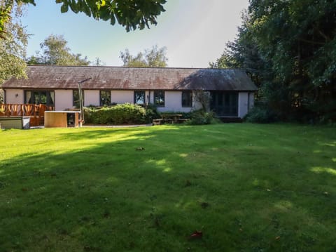 Cottage | Front of property