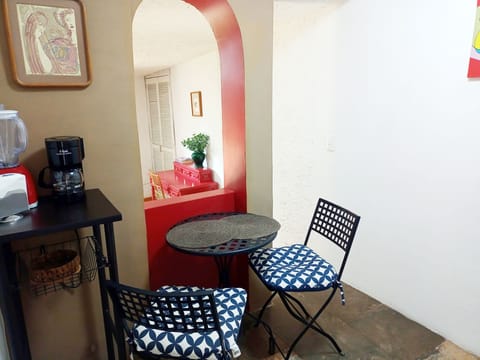 Classic Suite | Private kitchen | Mini-fridge, microwave, oven, coffee/tea maker