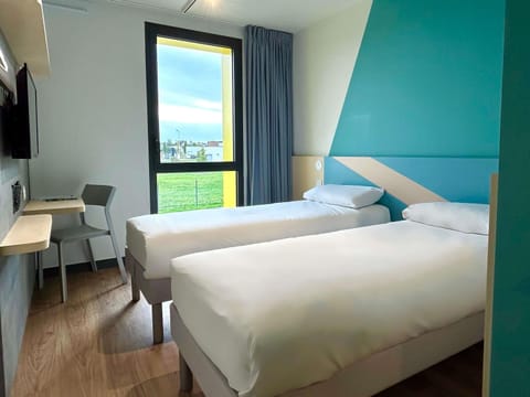 Desk, laptop workspace, blackout drapes, soundproofing