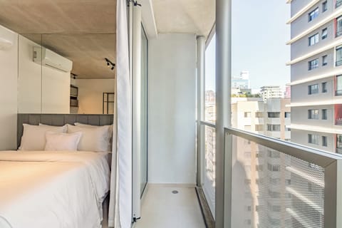 Signature Studio | Balcony