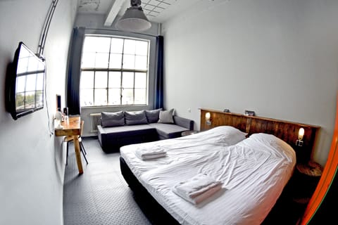 Deluxe Twin Room | Premium bedding, down comforters, free WiFi, bed sheets