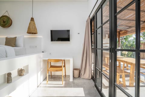 Basic Villa, Multiple Beds | Interior