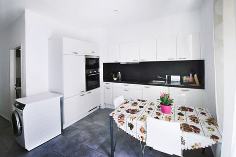 Comfort Apartment, 1 Bedroom | Private kitchen | Full-size fridge, microwave, stovetop, espresso maker