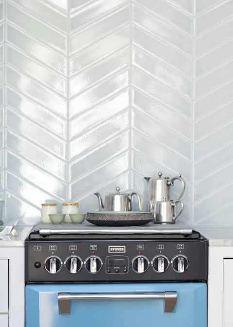 Deluxe Double Room | Private kitchenette | Espresso maker, coffee/tea maker, electric kettle