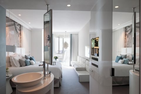 Premium bedding, pillowtop beds, minibar, in-room safe